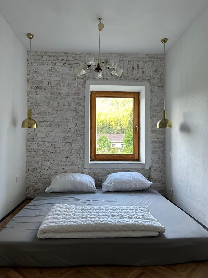2Nd Station Hostel Блед Экстерьер фото